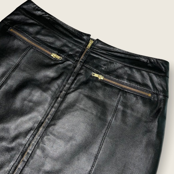 Bagatelle Skirt - Picture 2 of 3